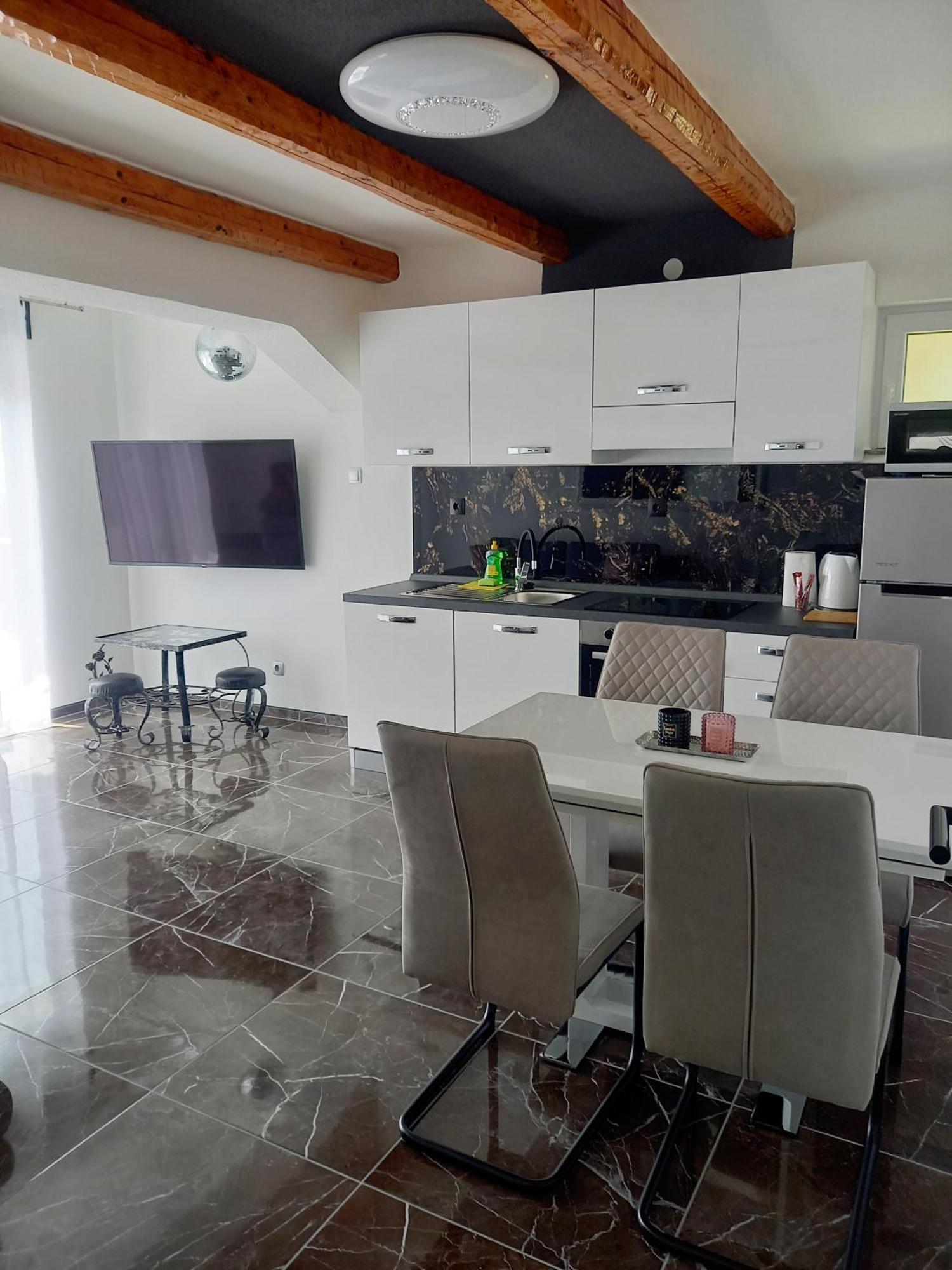 La Catedral Apartment Sveti Petar  Ngoại thất bức ảnh