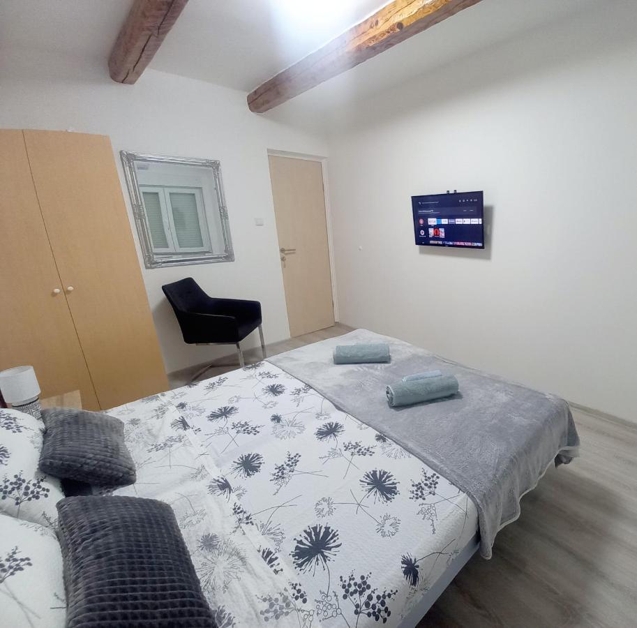 La Catedral Apartment Sveti Petar  Ngoại thất bức ảnh