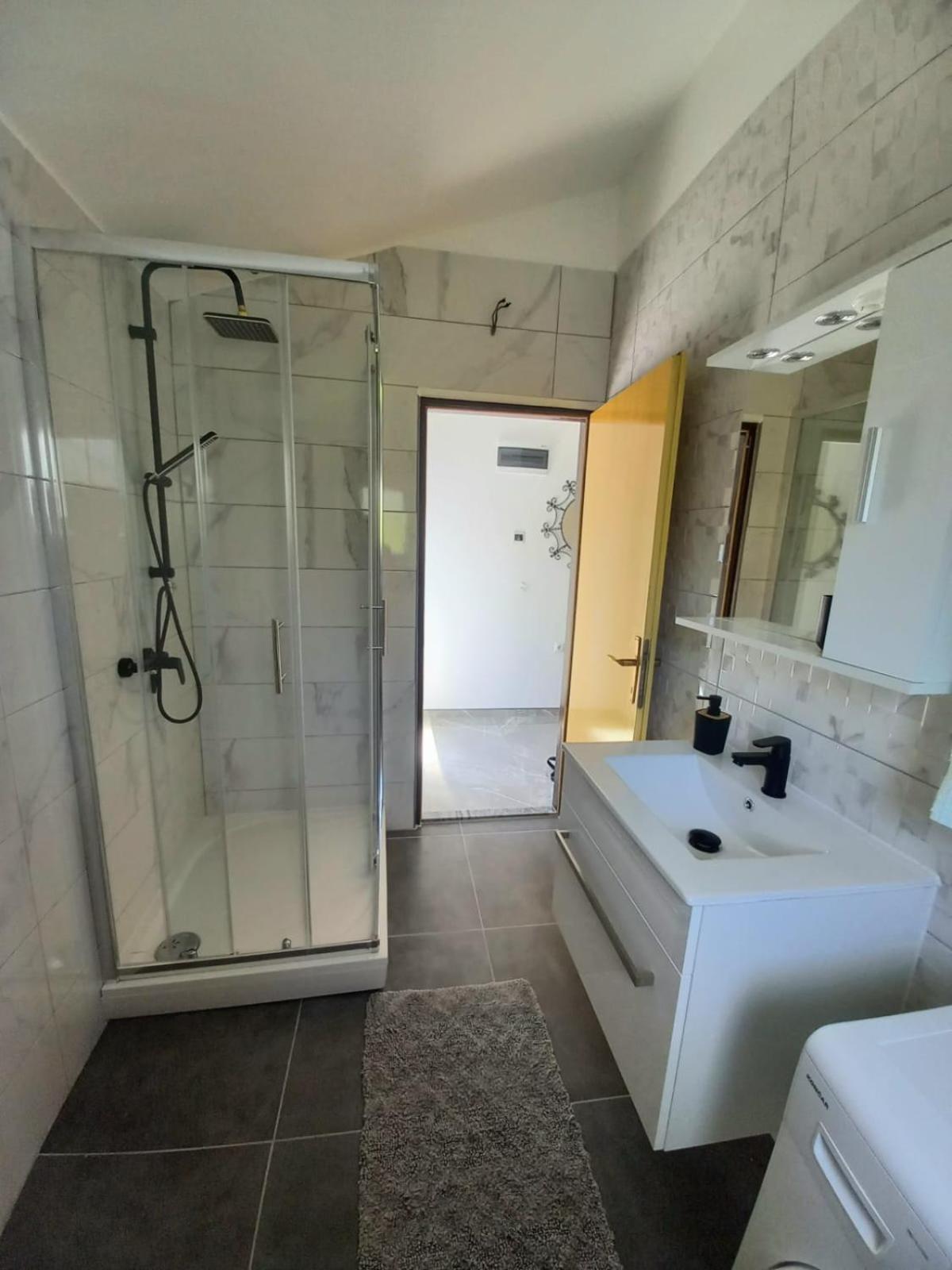 La Catedral Apartment Sveti Petar  Ngoại thất bức ảnh