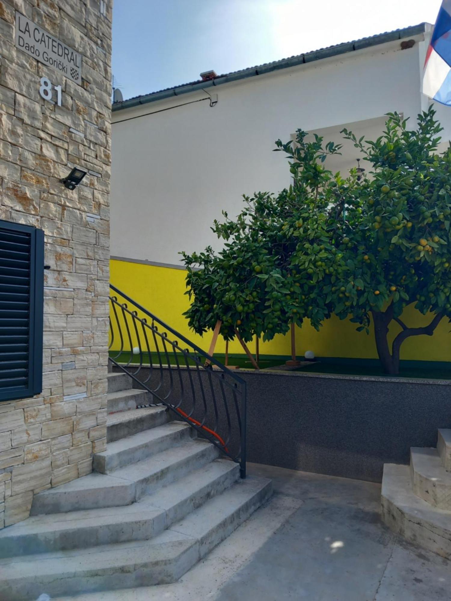 La Catedral Apartment Sveti Petar  Ngoại thất bức ảnh